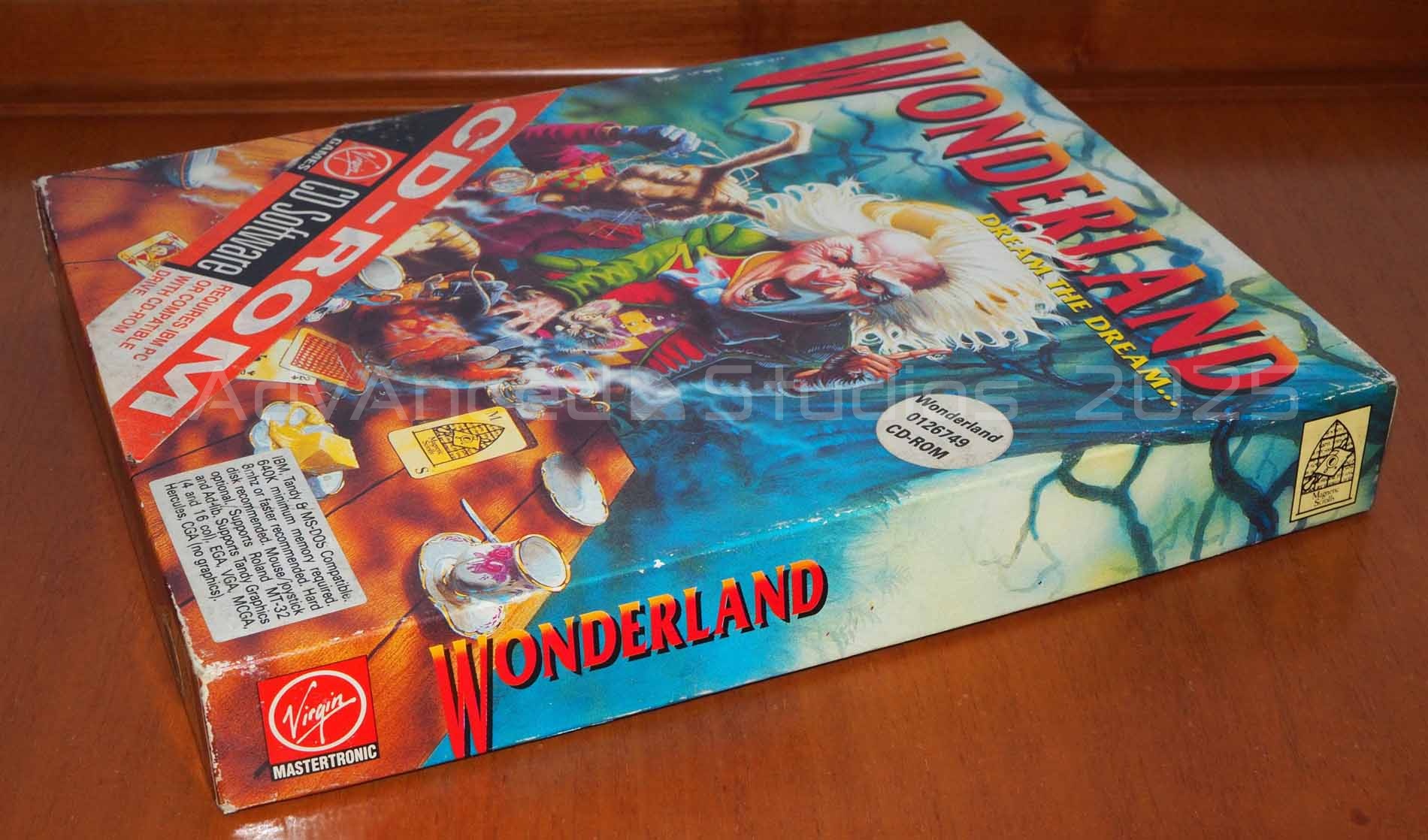 wonderlanddreamthedreamcd_3.jpg